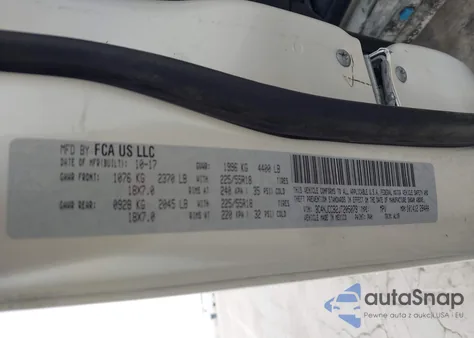 2018 Jeep Compass Limited Fwd z USA, uszkodzony, nr VIN 3C4NJCCB2JT205079